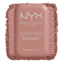 Immagine 2 - NYX Professional Makeup Buttermelt Bronzer in Polvere con Burro di Mango Mandorle e Karité 01 Butta Cup - Cofanetto da 5g