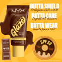 Immagine 7 - NYX Professional Makeup Buttermelt Glaze Fondotinta Illuminante SPF 30 Coprenza Modulabile 09 Hazelnut Butta - Flacone 30ml