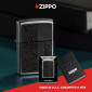 Immagine 6 - Zippo Accendino a Benzina Ricaricabile e Antivento con Fantasia Leather Zippo Design - mod. 46919