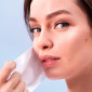 Immagine 4 - L'Oréal Paris Infaillible 32H Fresh Wear SPF 25 Fondotinta Liquido Waterproof Vitamina C Colore 220 Neutral - Flacone 30ml