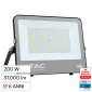 Immagine 1 - V-Tac VT-44205 Faro LED Floodlight 200W SMD IP65 Chip CREE Serie Super Bright 185 lm/W Colore Nero - SKU 9896-6 / 9897-6